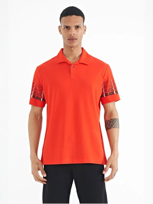 T-shirt estampada com gola polo tommy - Kiabi T-shirt estampada com gola polo tommy - Kiabi