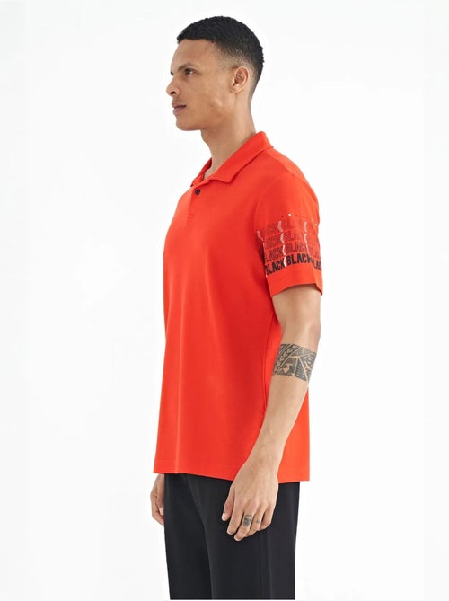 T-shirt estampada com gola polo tommy - Kiabi T-shirt estampada com gola polo tommy - Kiabi