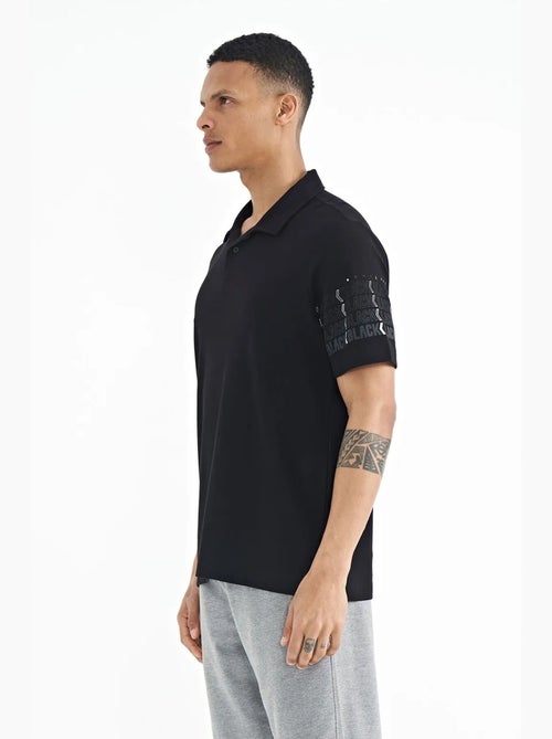 T-shirt estampada com gola polo tommy - Kiabi T-shirt estampada com gola polo tommy - Kiabi