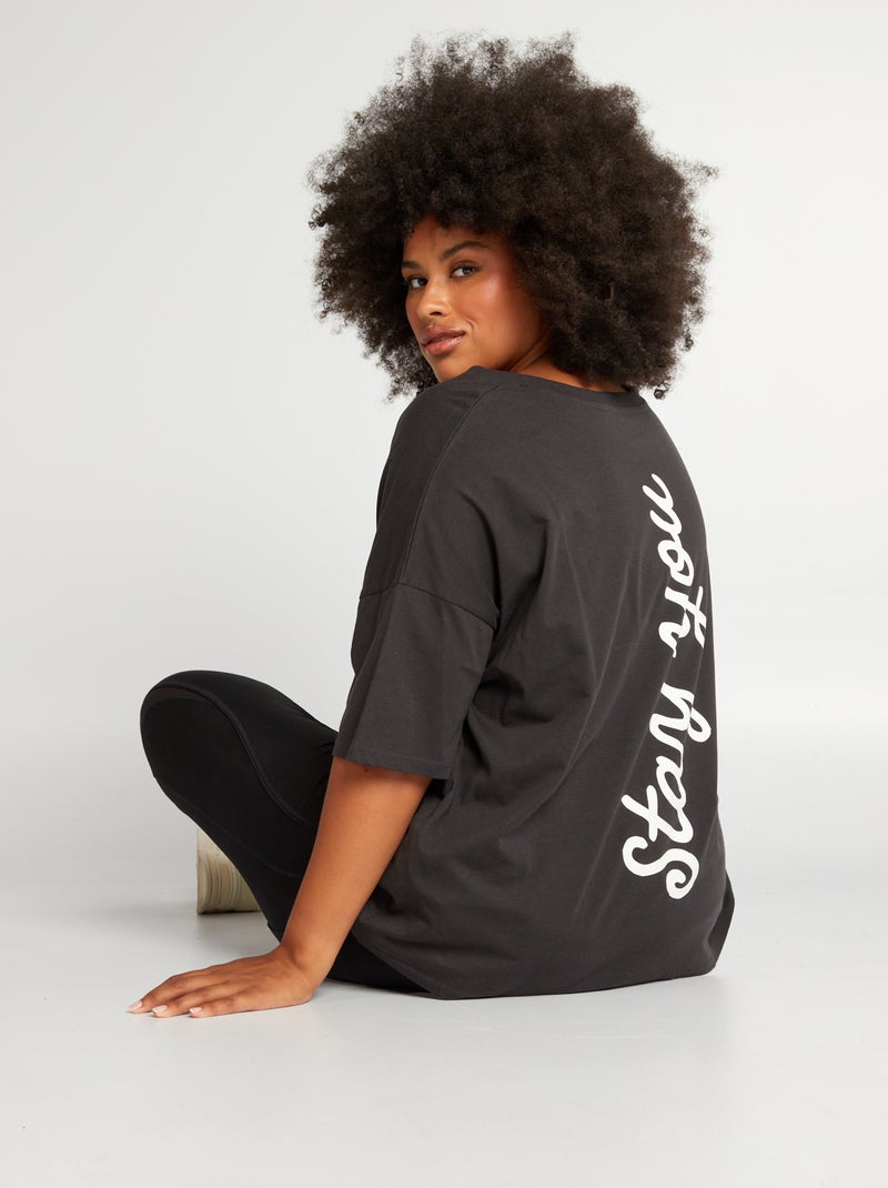 T-shirt estampada com gola redonda PRETO - Kiabi