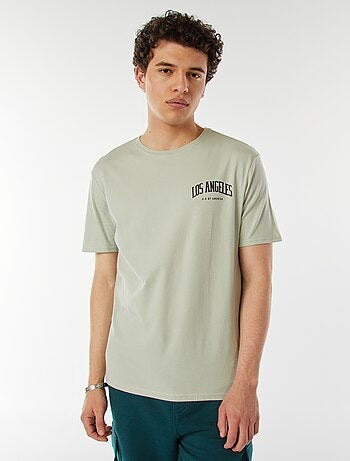 T-shirt estampada com mensagem