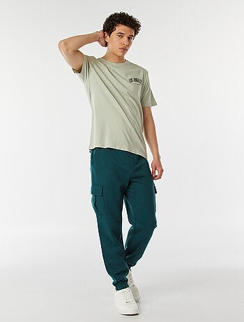 T-shirt estampada com mensagem