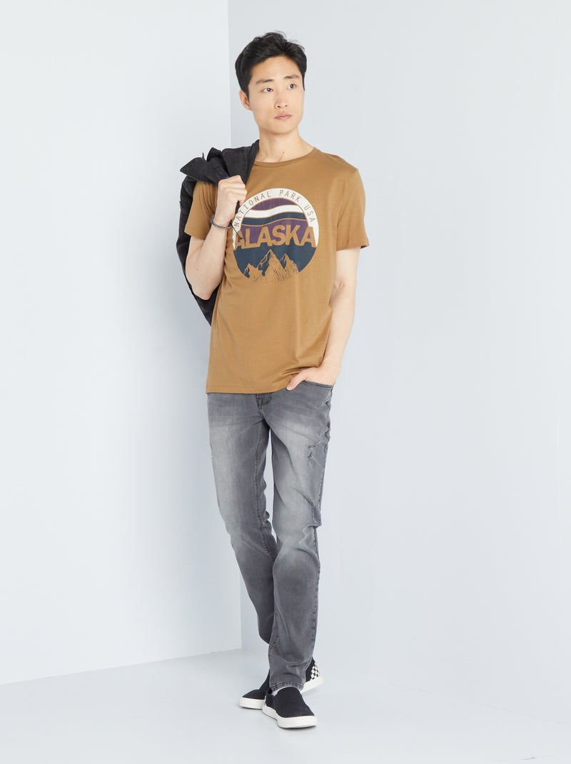 T-shirt estampada de manga curta Camel - Kiabi