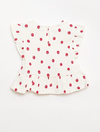 T-shirt estampada e com folhos