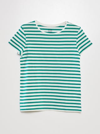 T-shirt estampada estilo marinheiro