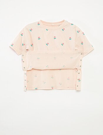 T-shirt estampado com abertura de molas no ombro - coleção fácil de vestir