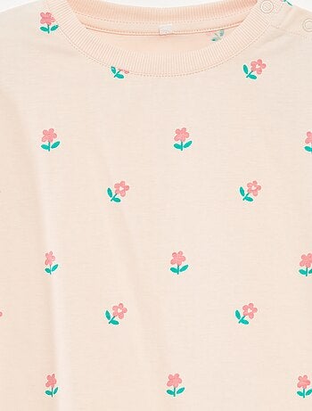 T-shirt estampado com abertura de molas no ombro - coleção fácil de vestir