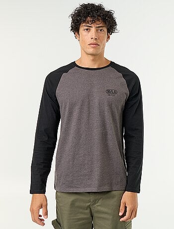 T-shirt estampado com mangas raglan compridas