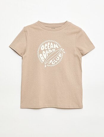 T-shirt estampado com mensagem