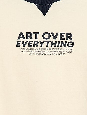 T-shirt estampado com mensagem