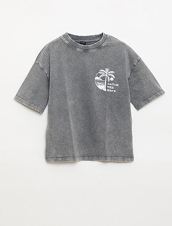 T-shirt estampado com mensagem de manga curta