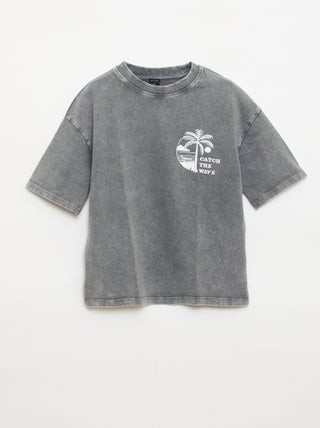 T-shirt estampado com mensagem de manga curta