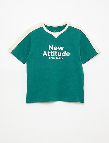 T-shirt estampado com mensagem