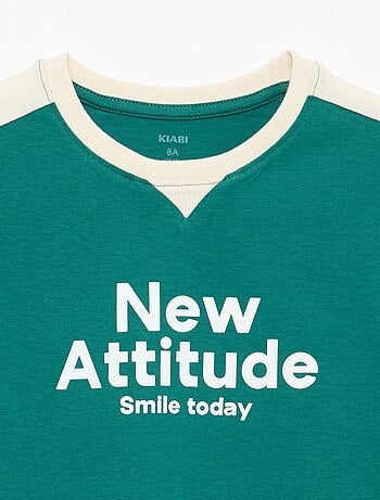 T-shirt estampado com mensagem