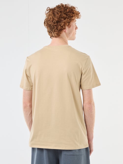 T-shirt estampado com padrão localizado em algodão liso - Kiabi