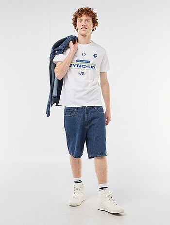 T-shirt estampado com padrão localizado em algodão liso