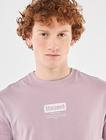 T-shirt estampado com padrão localizado em algodão liso