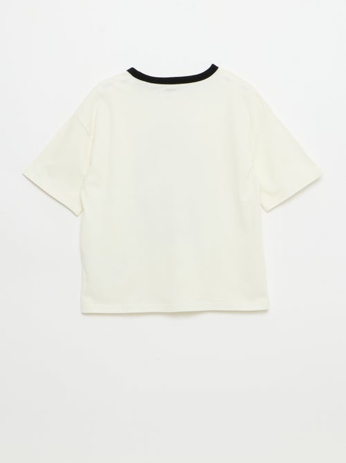 T-shirt estampado divertido de mangas curtas com debruns contrastantes - Kiabi