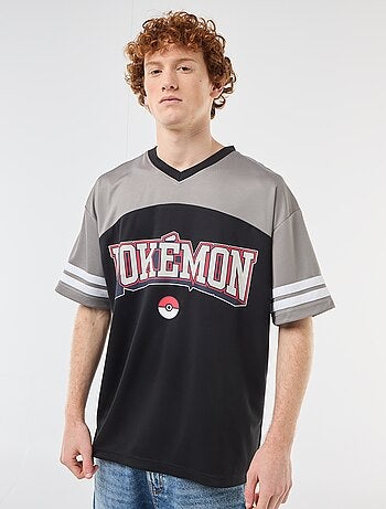 T-shirt estampado 'Pokémon' com gola V