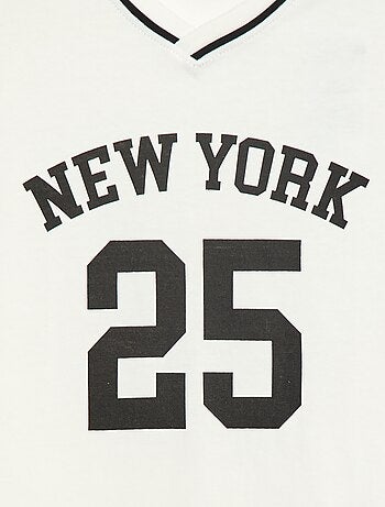 T-shirt estilo basebol