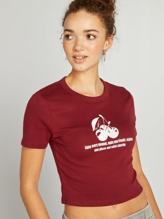 T-shirt estilo campus