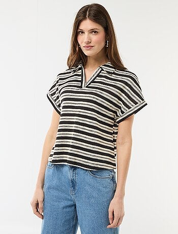 T-shirt estilo polo colorido
