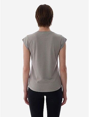 T-shirt feminina curvy penti