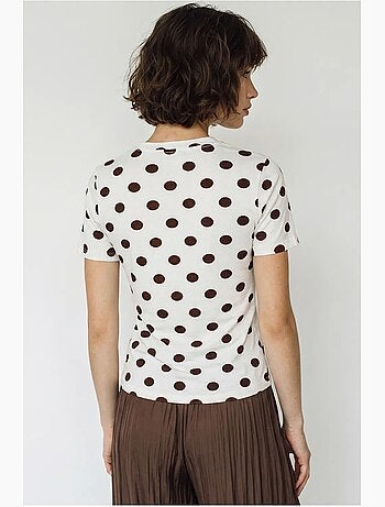 T-shirt feminina justa de bolinhas com gola careca lucci