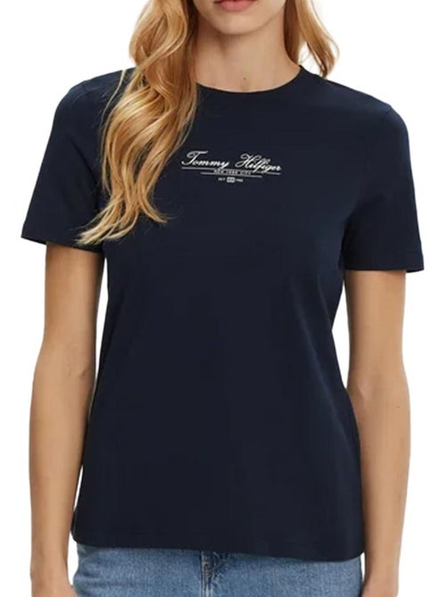 T-Shirt Feminina Tommy Hilfiger Reg Ajuste Marinho - Kiabi T-Shirt Feminina Tommy Hilfiger Reg Ajuste Marinho - Kiabi