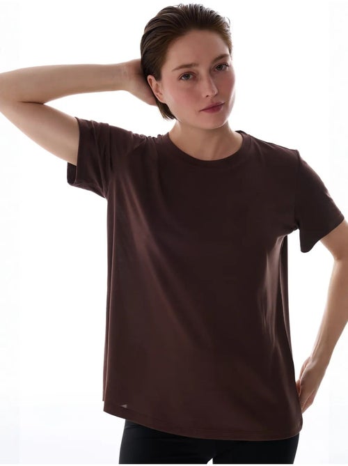 T-shirt feminino gola redonda penti - Kiabi T-shirt feminino gola redonda penti - Kiabi