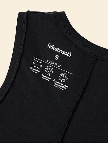 T-shirt fluído com abertura nas costas - (ekstract)