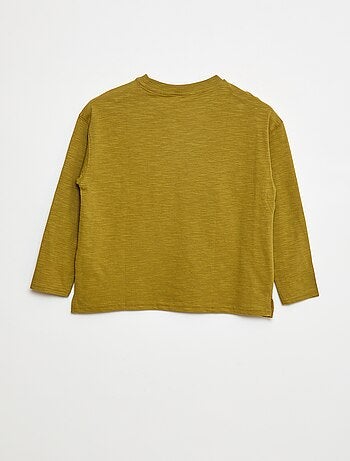 T-shirt largo com bolso canguru