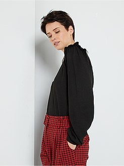 T-shirt grossa com gola claudine - Kiabi