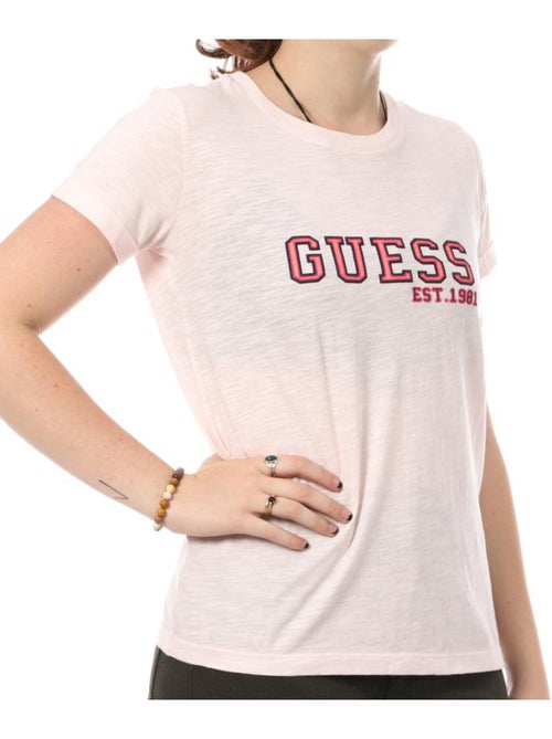T-shirt Guess College Rosa para Mulher - Kiabi T-shirt Guess College Rosa para Mulher - Kiabi