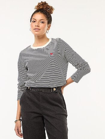 T-shirt 'JDY' de mangas compridas às riscas + bordado 'coração'