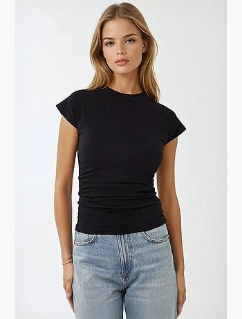 T-shirt justa com gola redonda e manga curta hiccup