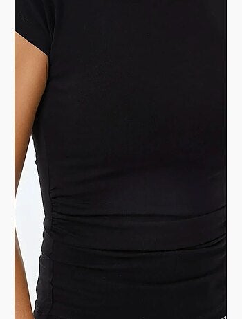 T-shirt justa com gola redonda e manga curta hiccup