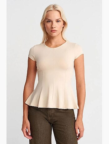 T-shirt justa de gola redonda com folhos dilvin