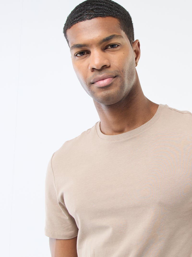 T-shirt lisa  - Slim fit  - Bege - Kiabi