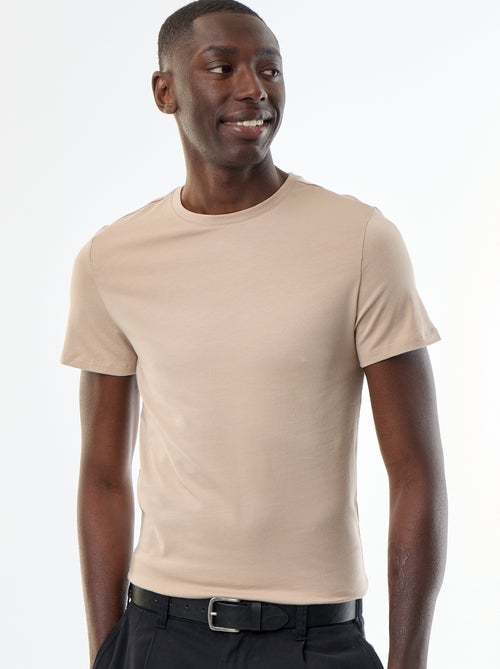 T-shirt lisa - Slim fit - - Kiabi T-shirt lisa - Slim fit - - Kiabi