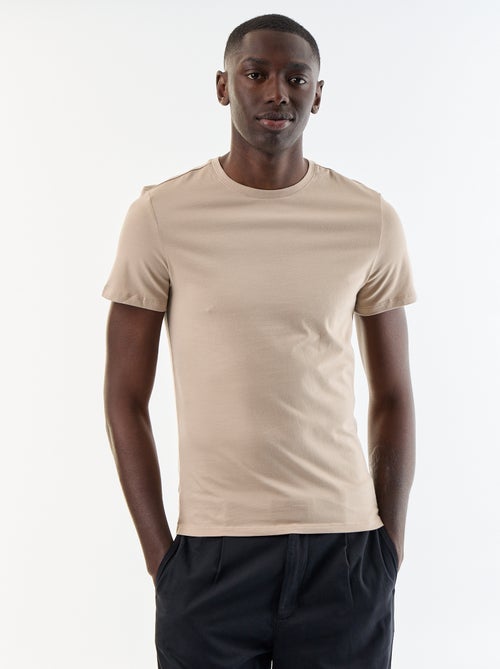 T-shirt lisa - Slim fit - - Kiabi T-shirt lisa - Slim fit - - Kiabi