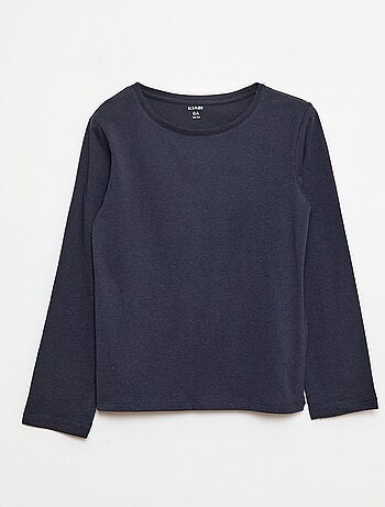 T-shirt lisa com franzidos nos ombros