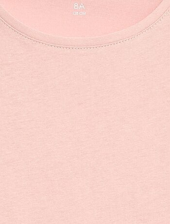 T-shirt lisa com franzidos nos ombros