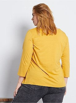 T-shirt lisa com gola em forma de barco - Kiabi