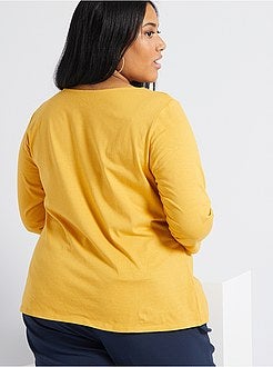 T-shirt lisa com gola em forma de barco - Kiabi