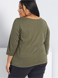 T-shirt lisa com gola em forma de barco - Kiabi