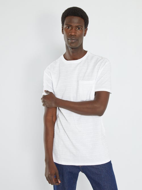 T-shirt lisa com gola redonda - Kiabi