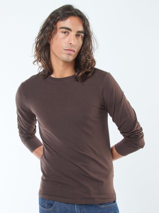 T-shirt lisa de manga curta e gola redonda