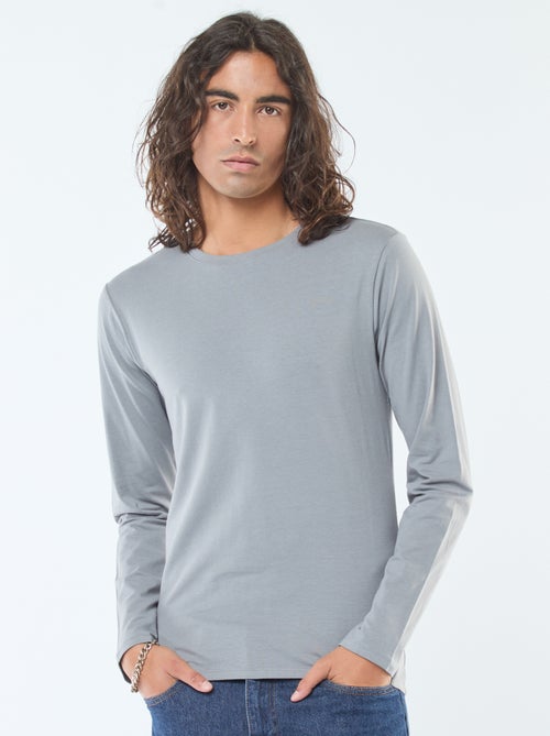 T-shirt lisa de manga curta e gola redonda - Kiabi