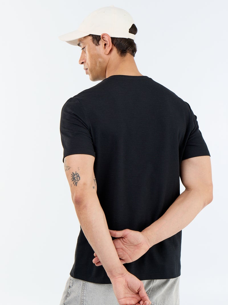 T-shirt lisa de manga curta Preto - Kiabi